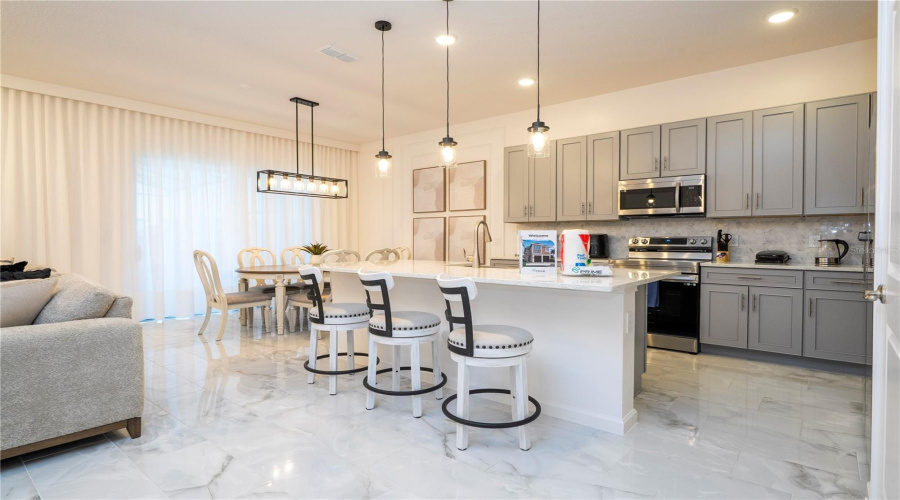Orlando, Florida 32821, 6 Bedroom Bedrooms, ,6 Bathroombathrooms,Residential,For Sale,High Seas,0,Mfrs5143749