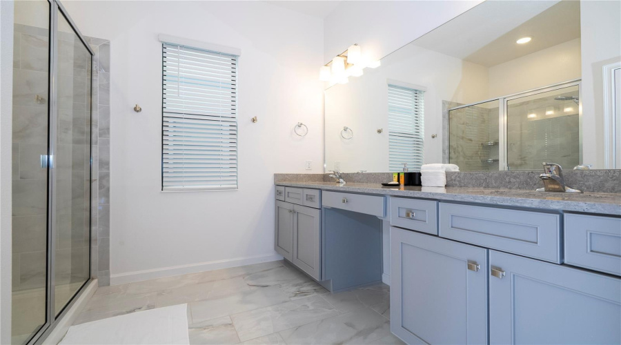 Orlando, Florida 32821, 6 Bedroom Bedrooms, ,6 Bathroombathrooms,Residential,For Sale,High Seas,0,Mfrs5143749