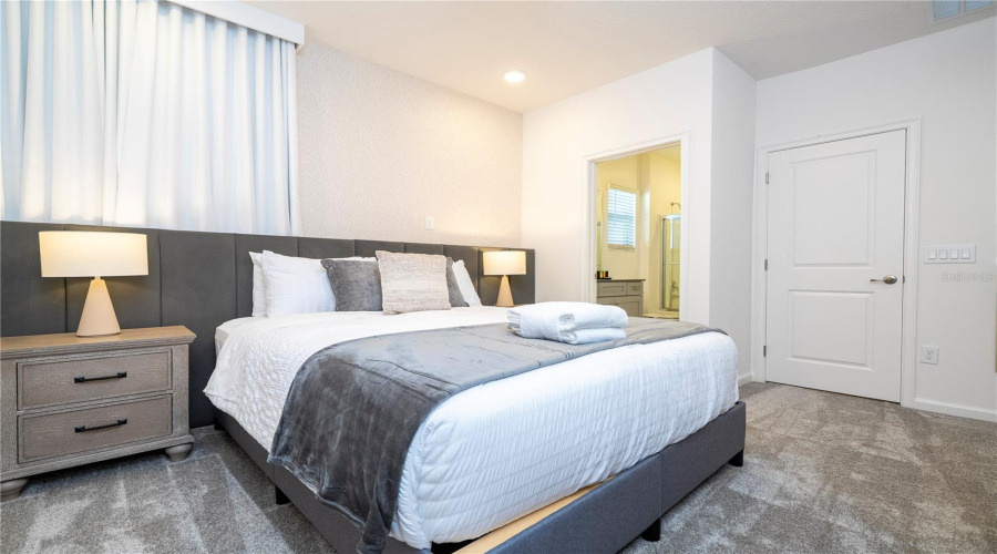 Orlando, Florida 32821, 6 Bedroom Bedrooms, ,6 Bathroombathrooms,Residential,For Sale,High Seas,0,Mfrs5143749