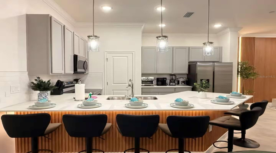 Orlando, Florida 32821, 5 Bedroom Bedrooms, ,5 Bathroombathrooms,Residential,For Sale,Ebb Tide,0,Mfro6385905
