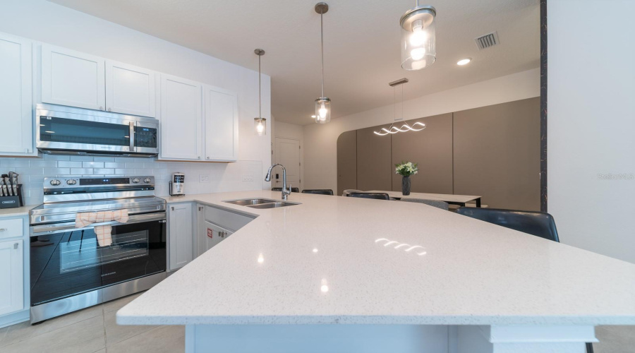 Orlando, Florida 32821, 5 Bedroom Bedrooms, ,5 Bathroombathrooms,Residential,For Sale,Ebb Tide,0,Mfro6388551