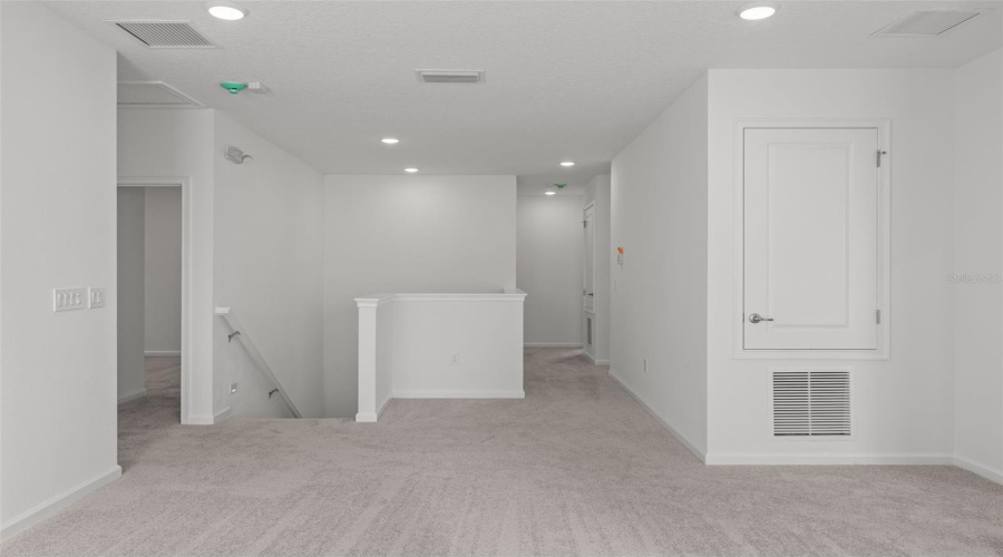 Orlando, Florida 32821, 8 Bedroom Bedrooms, ,8 Bathroombathrooms,Residential,For Sale,High Seas,0,Mfro6374187