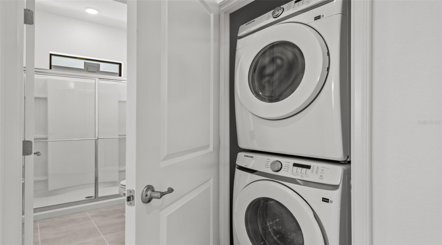 Orlando, Florida 32821, 8 Bedroom Bedrooms, ,8 Bathroombathrooms,Residential,For Sale,High Seas,0,Mfro6374187