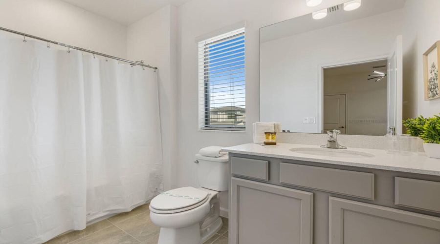 Orlando, Florida 32821, 10 Bedroom Bedrooms, ,9 Bathroombathrooms,Residential,For Sale,High Seas,0,Mfro6389261