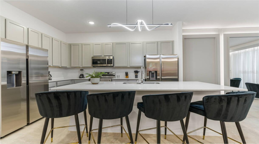 Orlando, Florida 32821, 10 Bedroom Bedrooms, ,9 Bathroombathrooms,Residential,For Sale,High Seas,0,Mfro6389261