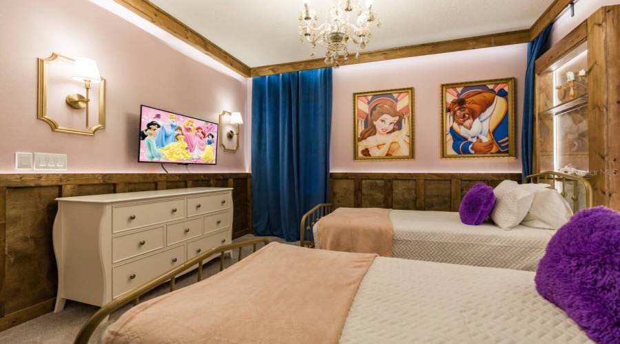 Orlando, Florida 32821, 10 Bedroom Bedrooms, ,9 Bathroombathrooms,Residential,For Sale,High Seas,0,Mfro6389261