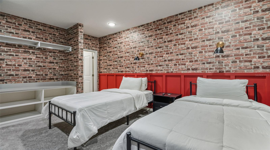 Orlando, Florida 32821, 5 Bedroom Bedrooms, ,5 Bathroombathrooms,Residential,For Sale,Ebb Tide,0,Mfrs5147333