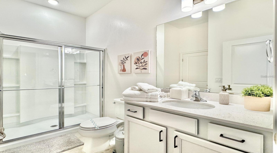 Orlando, Florida 32821, 5 Bedroom Bedrooms, ,5 Bathroombathrooms,Residential,For Sale,Voyager,0,Mfro6405823