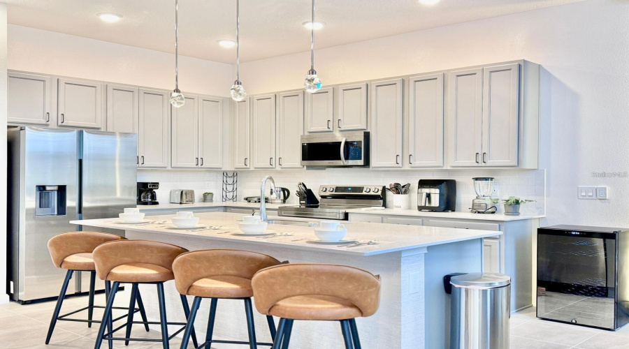 Orlando, Florida 32821, 5 Bedroom Bedrooms, ,5 Bathroombathrooms,Residential,For Sale,Voyager,0,Mfro6405823