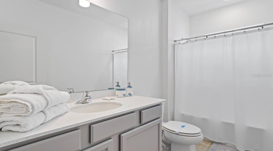Orlando, Florida 32821, 8 Bedroom Bedrooms, ,8 Bathroombathrooms,Residential,For Sale,High Seas,0,Mfro6385738