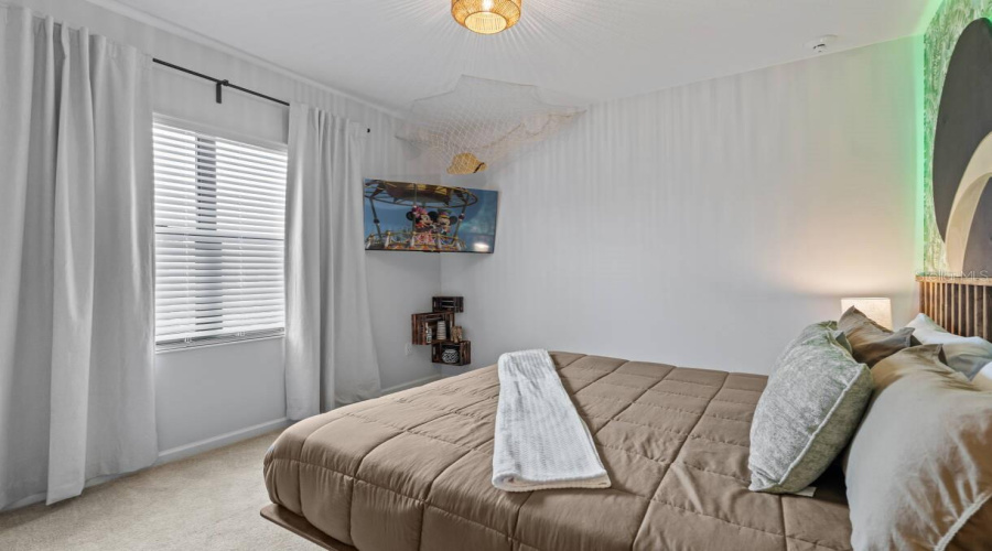 Orlando, Florida 32821, 8 Bedroom Bedrooms, ,8 Bathroombathrooms,Residential,For Sale,High Seas,0,Mfro6385738