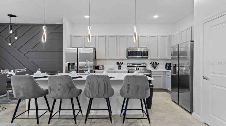 Orlando, Florida 32821, 8 Bedroom Bedrooms, ,8 Bathroombathrooms,Residential,For Sale,High Seas,0,Mfro6385738