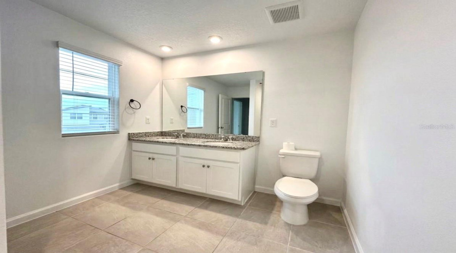 Second Bathroom Uptairs