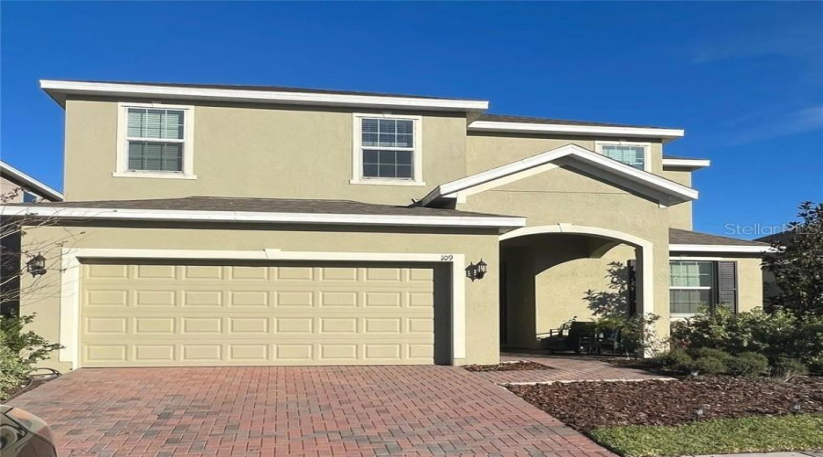 Davenport, Florida 33897, 6 Bedroom Bedrooms, ,3 Bathroombathrooms,Residential,For Sale,Trinity Ridge Circle,0,Mfrk4903867