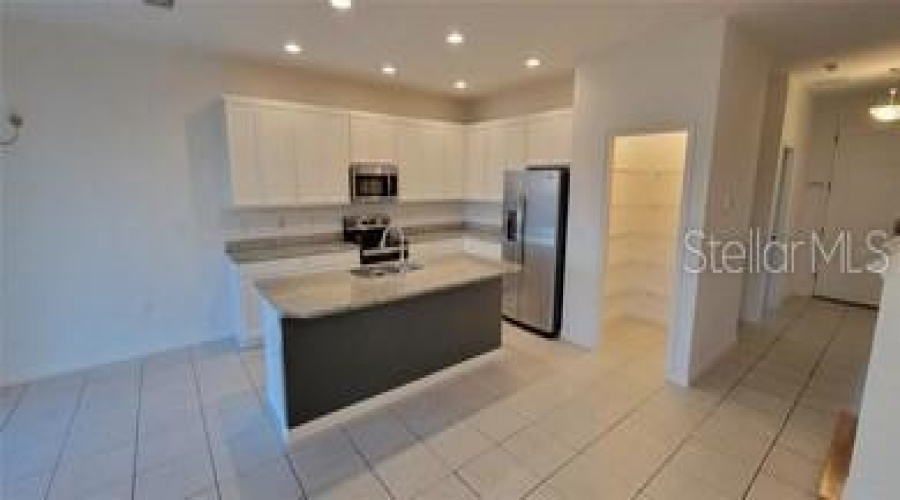 Davenport, Florida 33897, 6 Bedroom Bedrooms, ,3 Bathroombathrooms,Residential,For Sale,Trinity Ridge Circle,0,Mfrk4903867