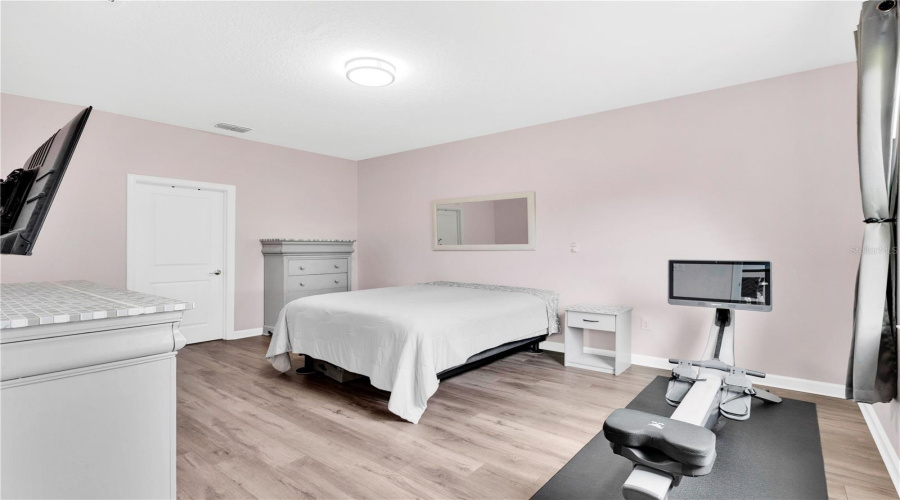 Davenport, Florida 33837, 4 Bedroom Bedrooms, ,2 Bathroombathrooms,Residential,For Sale,Oak Bluff,0,Mfro6449163