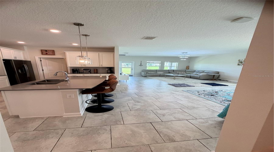 Kissimmee, Florida 34746, 4 Bedroom Bedrooms, ,3 Bathroombathrooms,Residential,For Sale,Seven Canyons,0,Mfro6438327