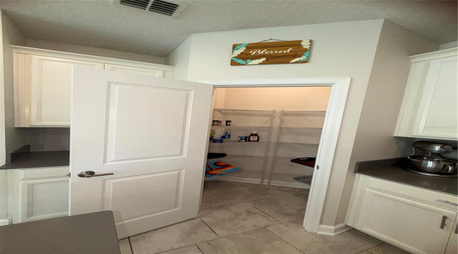 Kissimmee, Florida 34746, 4 Bedroom Bedrooms, ,3 Bathroombathrooms,Residential,For Sale,Seven Canyons,0,Mfro6438327