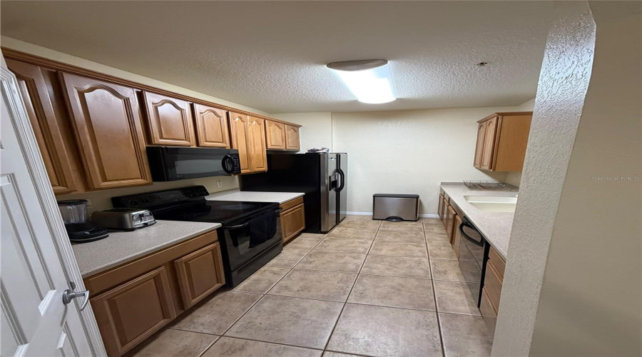 Davenport, Florida 33896, 3 Bedroom Bedrooms, ,2 Bathroombathrooms,Residential,For Sale,Venezia,0,Mfrtb8556336