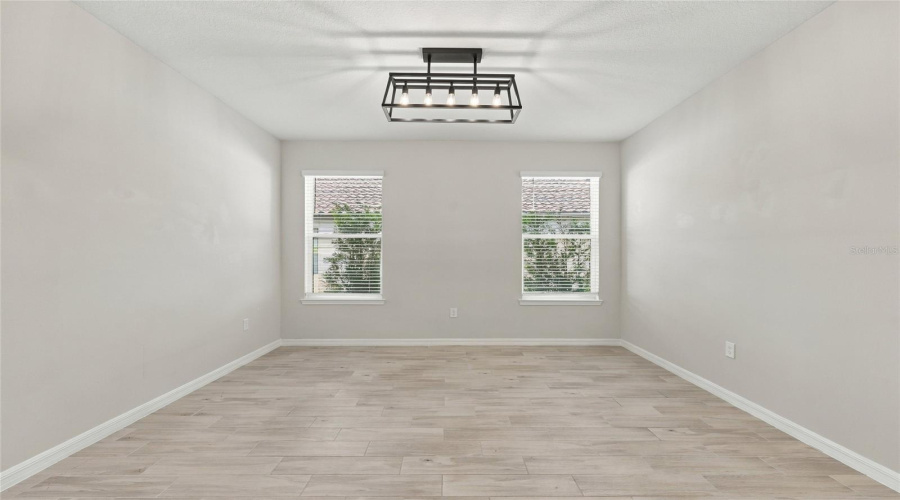 Flex Room