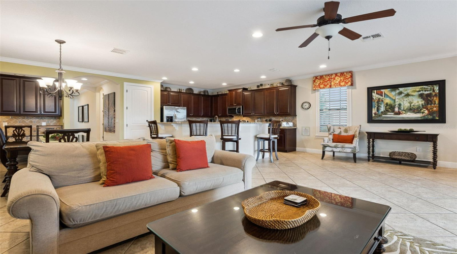 Reunion, Florida 34747, 5 Bedroom Bedrooms, ,4 Bathroombathrooms,Residential,For Sale,Loxahatchee Ct,0,Mfro6449376