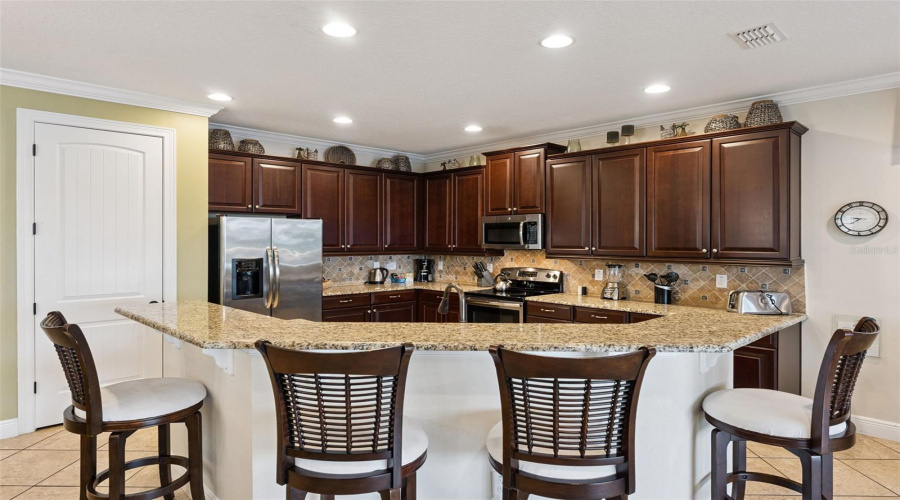 Reunion, Florida 34747, 5 Bedroom Bedrooms, ,4 Bathroombathrooms,Residential,For Sale,Loxahatchee Ct,0,Mfro6449376