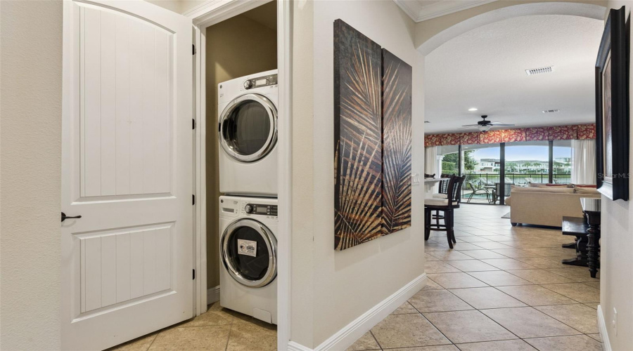 Reunion, Florida 34747, 5 Bedroom Bedrooms, ,4 Bathroombathrooms,Residential,For Sale,Loxahatchee Ct,0,Mfro6449376