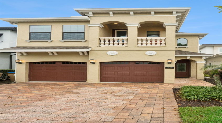 Reunion, Florida 34747, 5 Bedroom Bedrooms, ,4 Bathroombathrooms,Residential,For Sale,Loxahatchee Ct,0,Mfro6449376