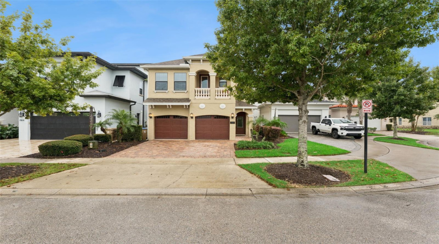 Reunion, Florida 34747, 5 Bedroom Bedrooms, ,4 Bathroombathrooms,Residential,For Sale,Loxahatchee Ct,0,Mfro6449376