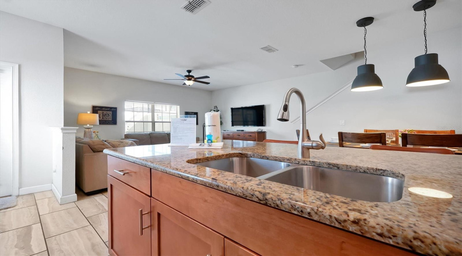 Kissimmee, Florida 34746, 5 Bedroom Bedrooms, ,4 Bathroombathrooms,Residential,For Sale,Brier Rose,0,Mfrs5158898