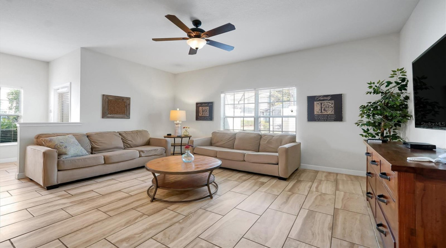 Kissimmee, Florida 34746, 5 Bedroom Bedrooms, ,4 Bathroombathrooms,Residential,For Sale,Brier Rose,0,Mfrs5158898