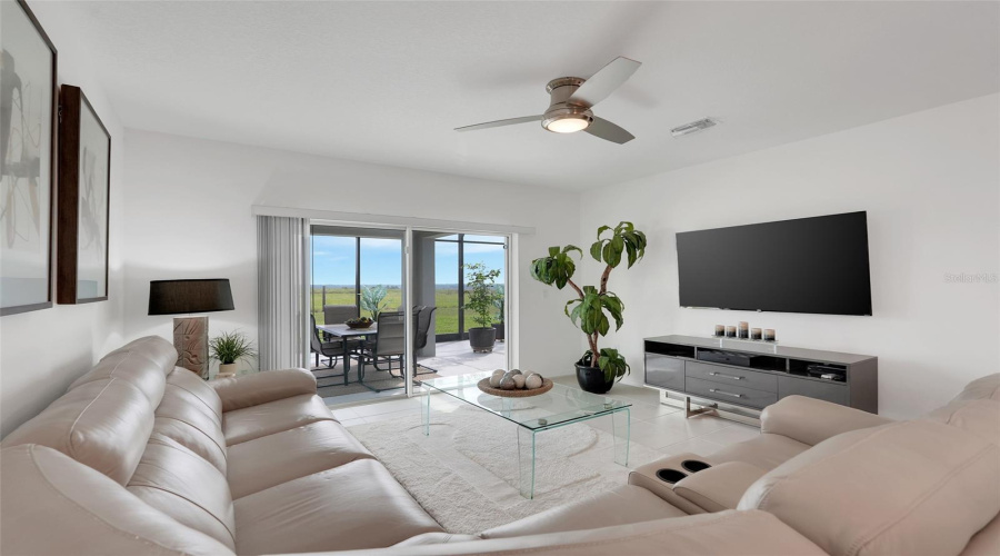 Davenport, Florida 33897, 4 Bedroom Bedrooms, ,2 Bathroombathrooms,Residential,For Sale,Vellacito,0,Mfro6449292