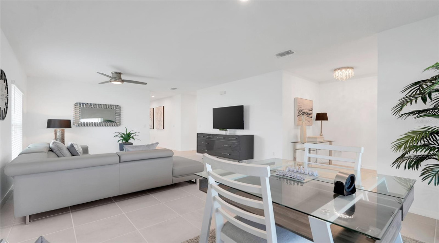 Davenport, Florida 33897, 4 Bedroom Bedrooms, ,2 Bathroombathrooms,Residential,For Sale,Vellacito,0,Mfro6449292