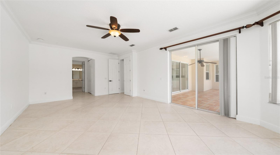 Kissimmee, Florida 34746, 5 Bedroom Bedrooms, ,3 Bathroombathrooms,Residential,For Sale,Valleyview Dr,0,Mfrs5152021