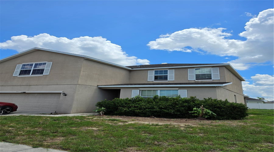 Davenport, Florida 33837, 5 Bedroom Bedrooms, ,3 Bathroombathrooms,Residential,For Sale,Highland Meadows,0,Mfrg5114054