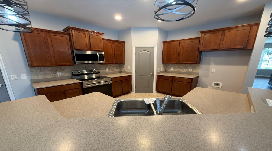 Kissimmee, Florida 34746, 4 Bedroom Bedrooms, ,2 Bathroombathrooms,Residential,For Sale,Tradewinds,0,Mfro6416638