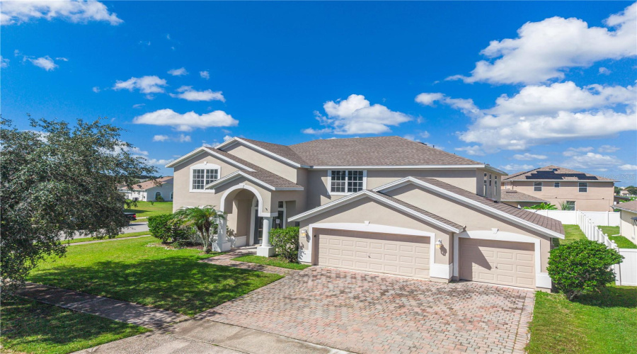 Kissimmee, Florida 34746, 5 Bedroom Bedrooms, ,3 Bathroombathrooms,Residential,For Sale,Sweetspire,0,Mfrs5157561
