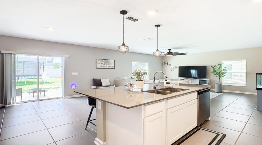 Davenport, Florida 33837, 4 Bedroom Bedrooms, ,2 Bathroombathrooms,Residential,For Sale,John Jacob,0,Mfrtb8557969
