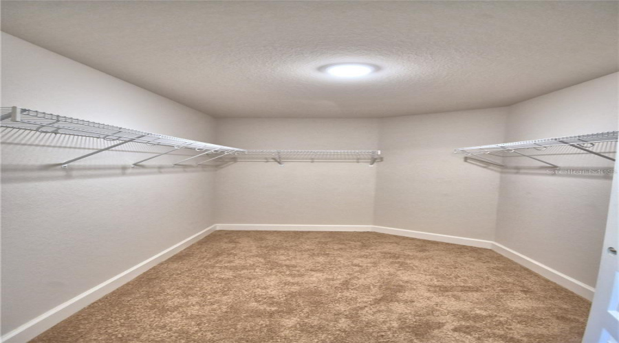 Davenport, Florida 33837, 3 Bedroom Bedrooms, ,2 Bathroombathrooms,Residential,For Sale,Sofia,0,Mfro6449277