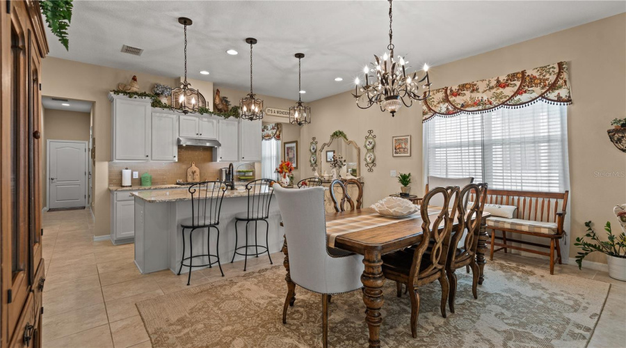 Kissimmee, Florida 34747, 2 Bedroom Bedrooms, ,2 Bathroombathrooms,Residential,For Sale,Flora Pass,0,Mfro6449739