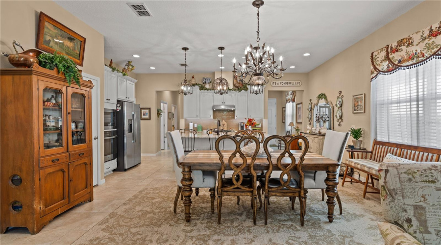 Kissimmee, Florida 34747, 2 Bedroom Bedrooms, ,2 Bathroombathrooms,Residential,For Sale,Flora Pass,0,Mfro6449739