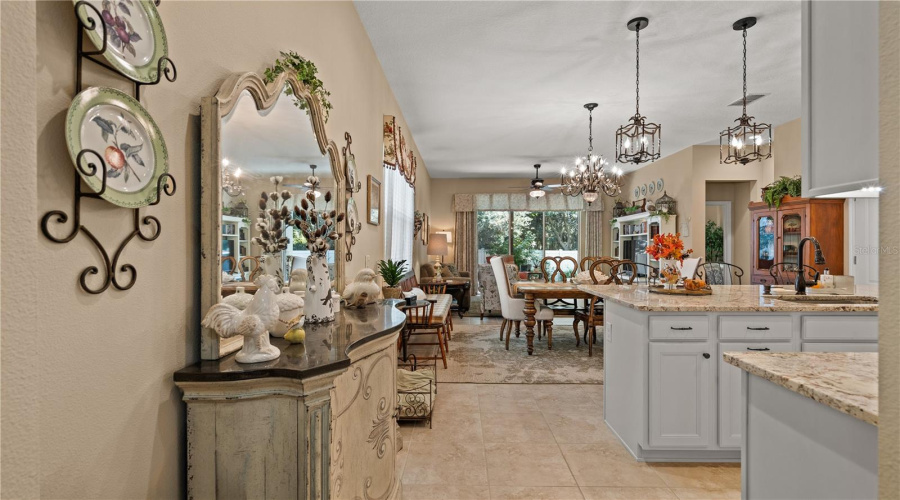 Kissimmee, Florida 34747, 2 Bedroom Bedrooms, ,2 Bathroombathrooms,Residential,For Sale,Flora Pass,0,Mfro6449739