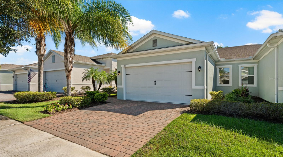 Kissimmee, Florida 34747, 2 Bedroom Bedrooms, ,2 Bathroombathrooms,Residential,For Sale,Flora Pass,0,Mfro6449739