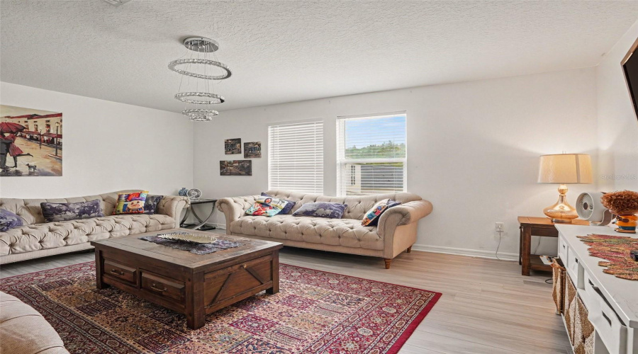 Kissimmee, Florida 34746, 5 Bedroom Bedrooms, ,4 Bathroombathrooms,Residential,For Sale,Blue Diamond,0,Mfro6444775