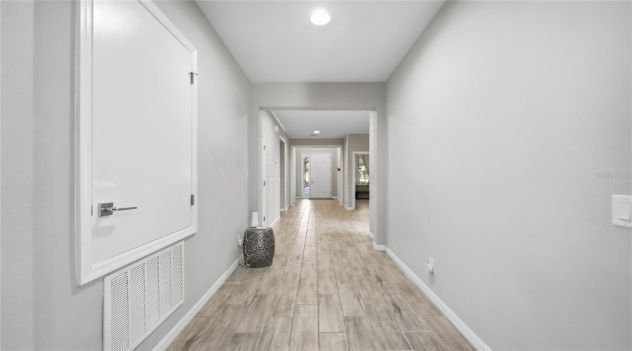 Kissimmee, Florida 34746, 4 Bedroom Bedrooms, ,2 Bathroombathrooms,Residential,For Sale,Grasmere View,0,Mfrs5159378