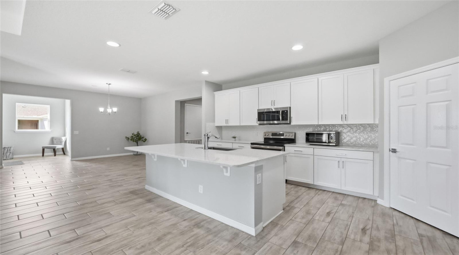Kissimmee, Florida 34746, 4 Bedroom Bedrooms, ,2 Bathroombathrooms,Residential,For Sale,Grasmere View,0,Mfrs5159378