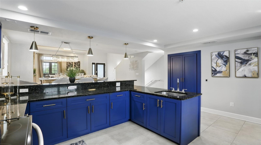 Orlando, Florida 32821, 4 Bedroom Bedrooms, ,3 Bathroombathrooms,Residential,For Sale,Damai,0,Mfro6313258