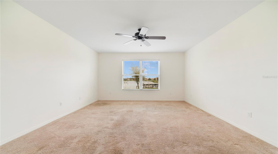 Kissimmee, Florida 34746, 4 Bedroom Bedrooms, ,3 Bathroombathrooms,Residential,For Sale,Carrick Bend,0,Mfro6449730