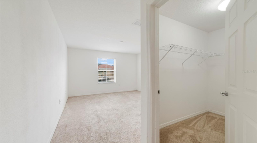 Kissimmee, Florida 34746, 4 Bedroom Bedrooms, ,3 Bathroombathrooms,Residential,For Sale,Carrick Bend,0,Mfro6449730