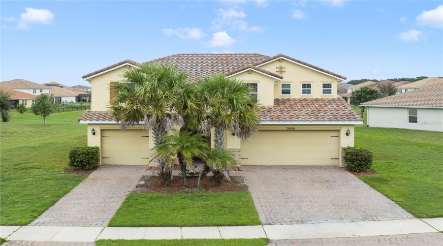 Kissimmee, Florida 34746, 4 Bedroom Bedrooms, ,3 Bathroombathrooms,Residential,For Sale,Carrick Bend,0,Mfro6449730